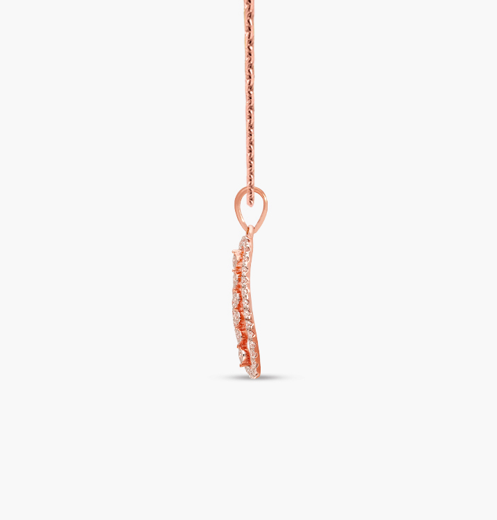 The Pretty Linked Pendant